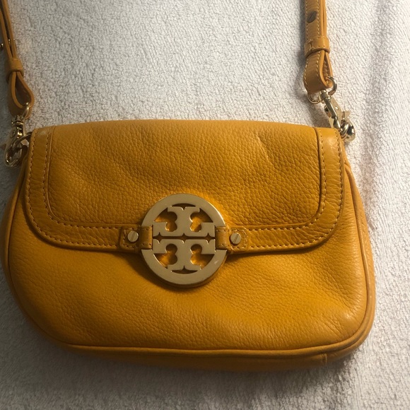Tory Burch Amanda crossbody - Picture 1 of 2